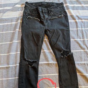 Vigoss distressed skinny jeans